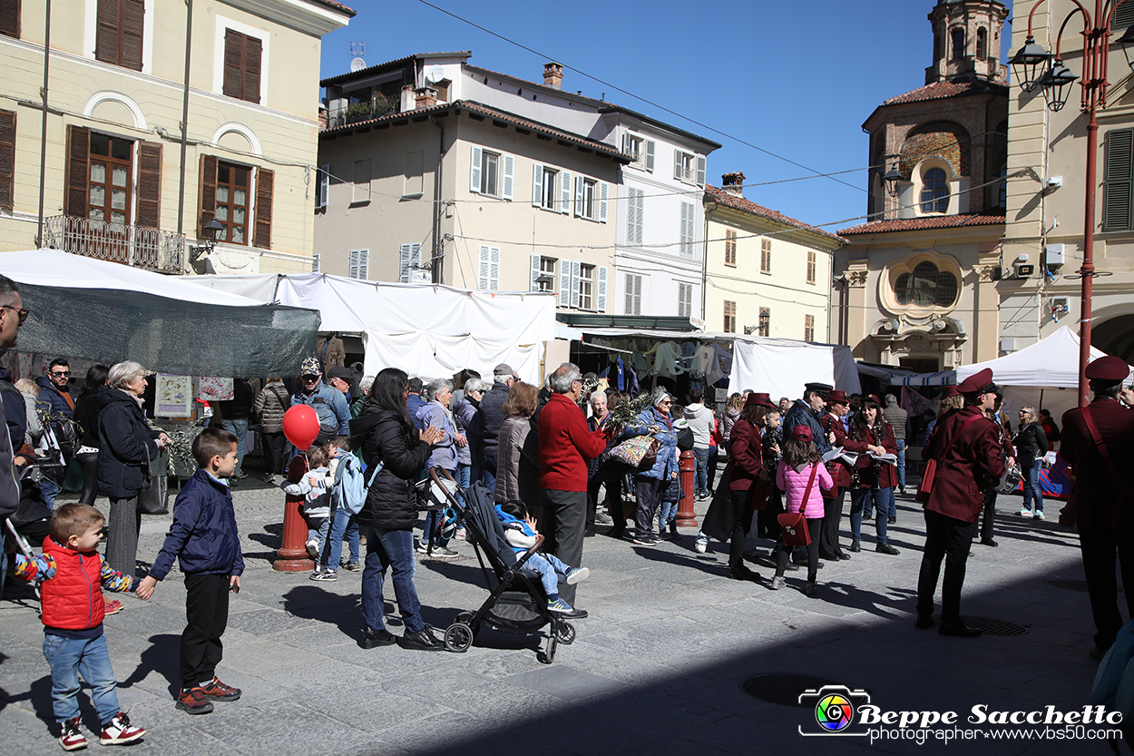 VBS_6757 - Fiera Storica di San Giuseppe 2024 - Alla Corte del Vino Barbera...la Salsiccia di Bra.jpg